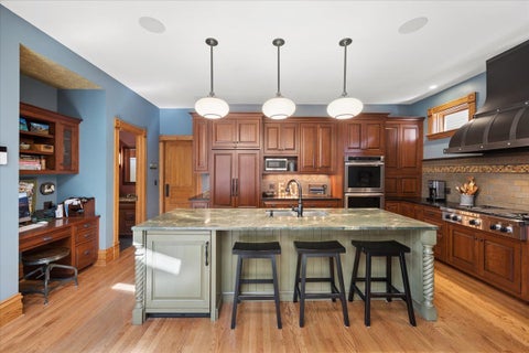 Tiny photo for 227 S Euclid Avenue, Oak Park, IL 60302 (MLS # 12085838)