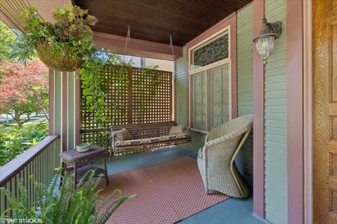 Tiny photo for 227 S Euclid Avenue, Oak Park, IL 60302 (MLS # 12085838)