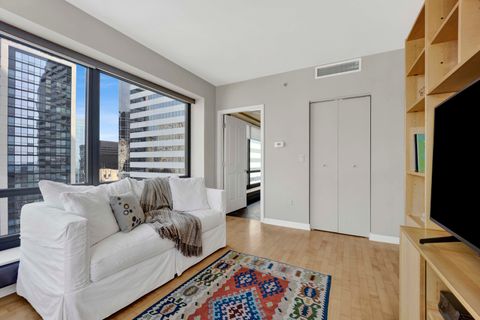 Tiny photo for 130 N Garland Court #3001, Chicago, IL 60602 (MLS # 12504651)