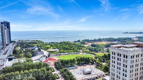 Tiny photo for 130 N Garland Court #3001, Chicago, IL 60602 (MLS # 12504651)