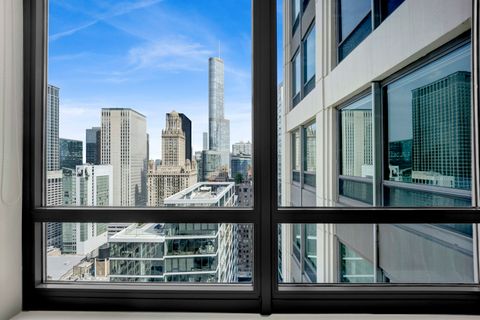 Tiny photo for 130 N Garland Court #3001, Chicago, IL 60602 (MLS # 12504651)