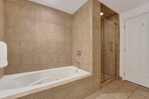 Tiny photo for 130 N Garland Court #3001, Chicago, IL 60602 (MLS # 12504651)