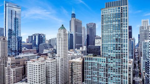 Tiny photo for 130 N Garland Court #3001, Chicago, IL 60602 (MLS # 12504651)