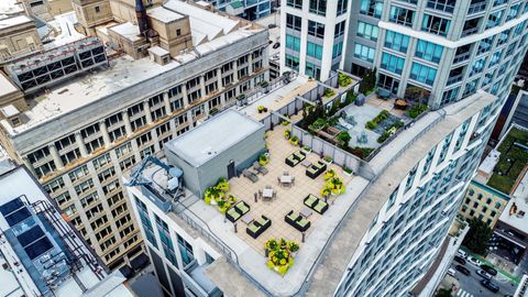 Tiny photo for 130 N Garland Court #3001, Chicago, IL 60602 (MLS # 12504651)