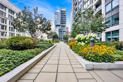 Tiny photo for 130 N Garland Court #3001, Chicago, IL 60602 (MLS # 12504651)