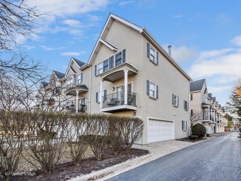 Tiny photo for 12 N Kensington Avenue, La Grange, IL 60525 (MLS # 12565664)