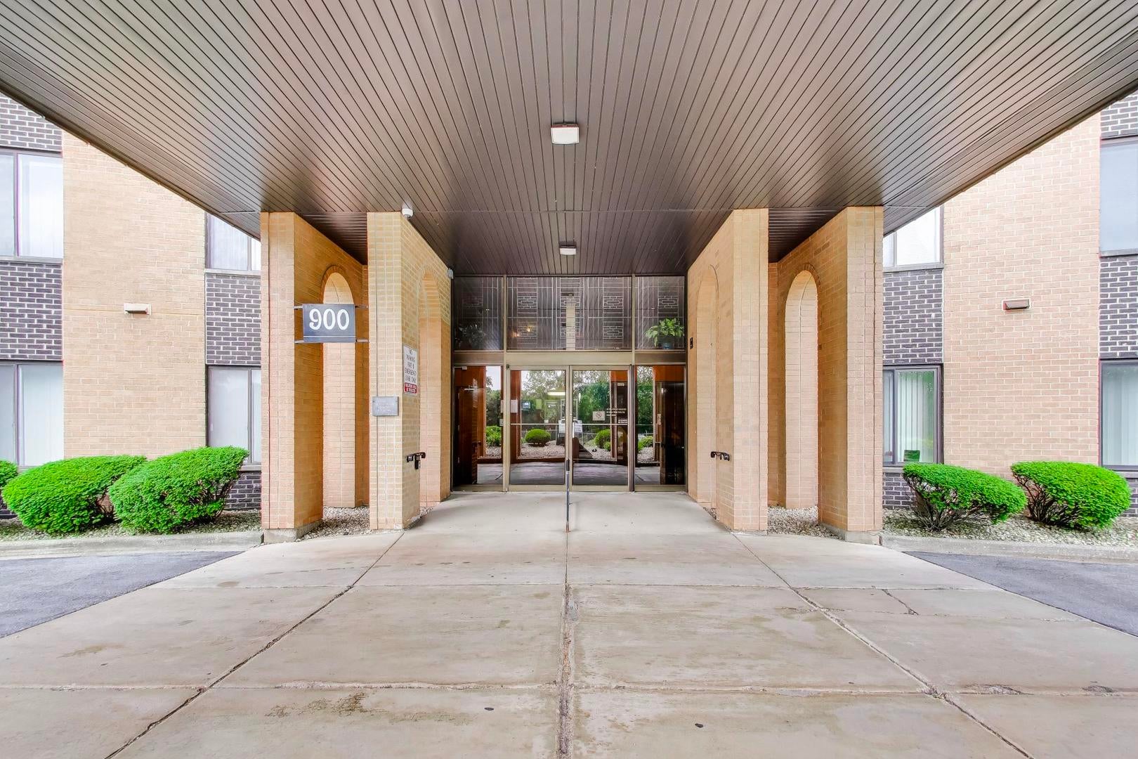 900 W Sunset Drive 409
