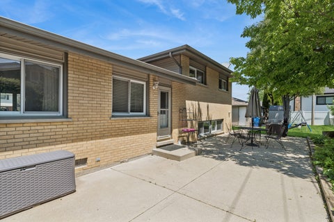 Tiny photo for 801 E Greenwood Drive, Mount Prospect, IL 60056 (MLS # 12791198)