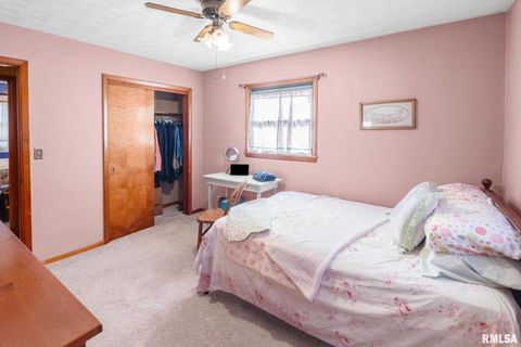 Tiny photo for 20 BEL AIR Drive, Centralia, IL 62801 (MLS # EB460806)