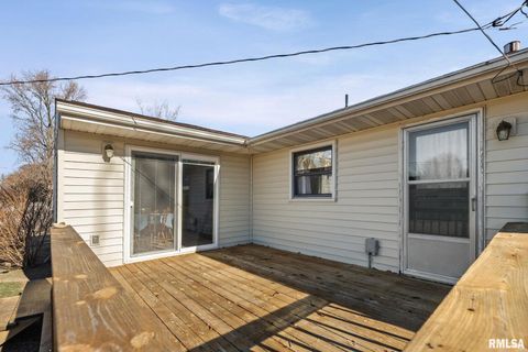 Tiny photo for 20 BEL AIR Drive, Centralia, IL 62801 (MLS # EB460806)