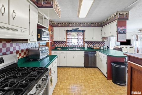 Tiny photo for 20 BEL AIR Drive, Centralia, IL 62801 (MLS # EB460806)