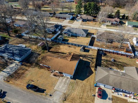 Tiny photo for 20 BEL AIR Drive, Centralia, IL 62801 (MLS # EB460806)