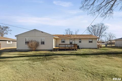 Tiny photo for 20 BEL AIR Drive, Centralia, IL 62801 (MLS # EB460806)