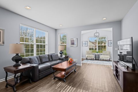 Tiny photo for 460 Mahogany Drive, Algonquin, IL 60102 (MLS # 12506830)