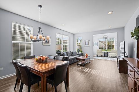 Tiny photo for 460 Mahogany Drive, Algonquin, IL 60102 (MLS # 12506830)