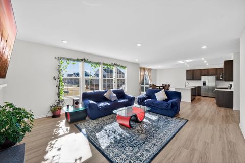 Tiny photo for 3803 Ivy Lane, Elgin, IL 60124 (MLS # 12581832)