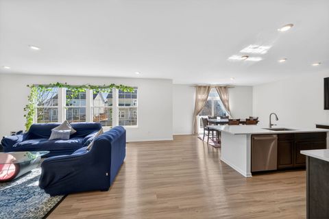 Tiny photo for 3803 Ivy Lane, Elgin, IL 60124 (MLS # 12581832)