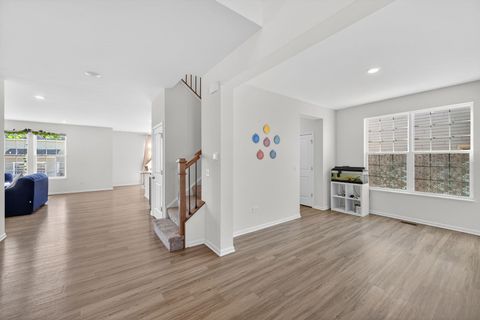 Tiny photo for 3803 Ivy Lane, Elgin, IL 60124 (MLS # 12581832)