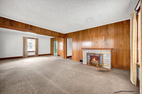 Tiny photo for 2319 5th Street, Peru, IL 61354 (MLS # 12610837)