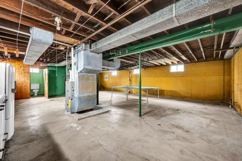 Tiny photo for 2319 5th Street, Peru, IL 61354 (MLS # 12610837)