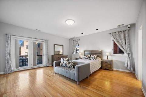 Tiny photo for 2533 N Halsted Street #3S, Chicago, IL 60614 (MLS # 12347622)