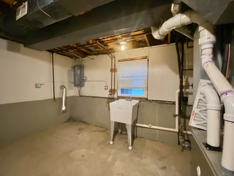 Tiny photo for 16428 Wabash Avenue, South Holland, IL 60473 (MLS # 12553360)