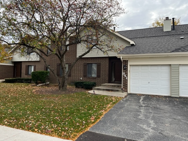 Roselle, Illinois 60172, United States, 2 Bedrooms Bedrooms, ,2 BathroomsBathrooms,Residential,Active,195526