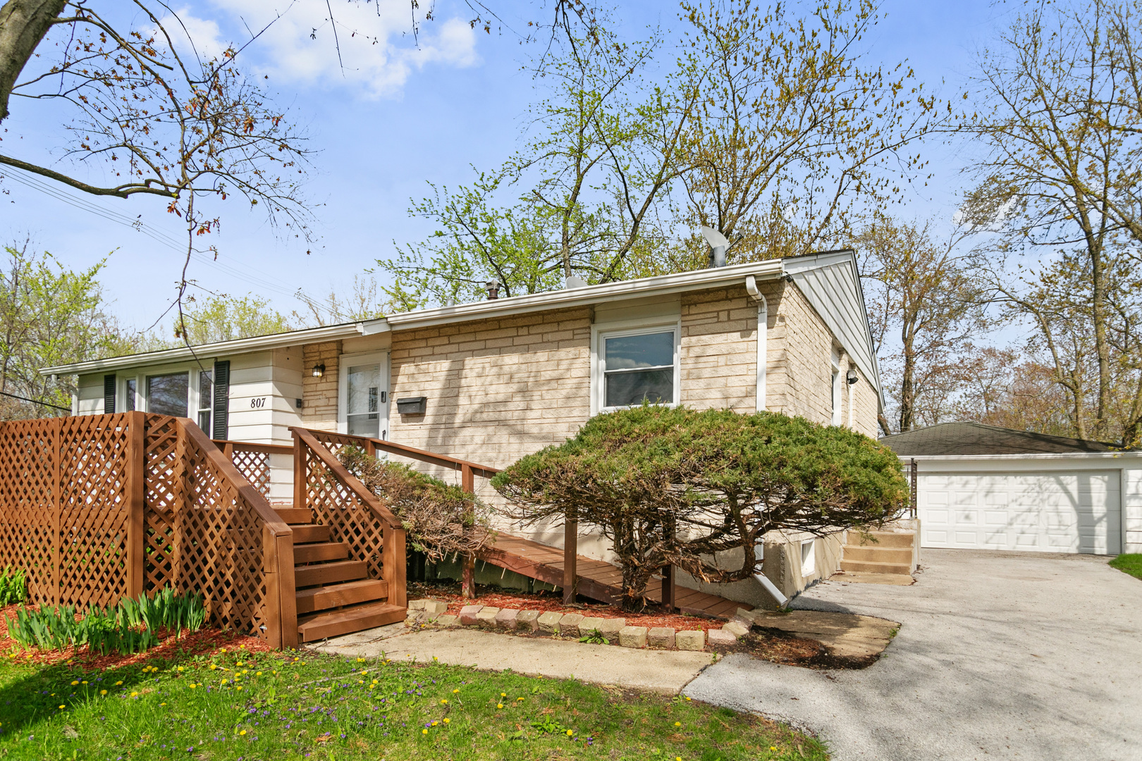 807 Blackhawk Drive