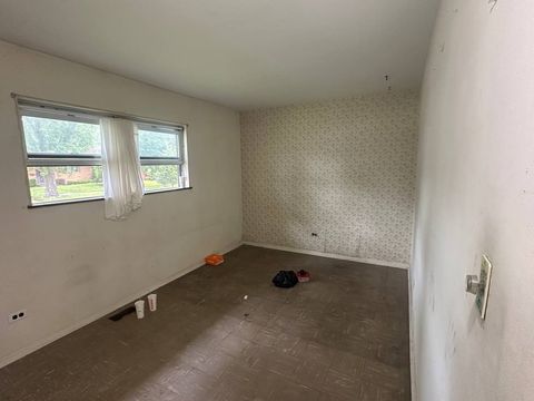 Tiny photo for 404 Jerome Place, Wheeling, IL 60090 (MLS # 12690742)