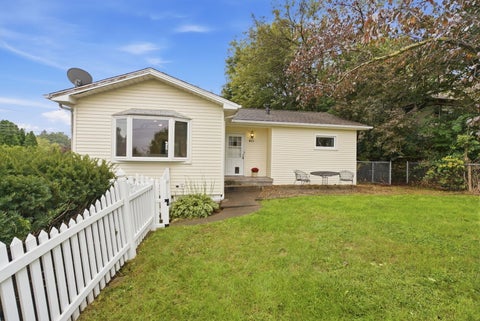 Tiny photo for 917 W Central Park Avenue, Davenport, IA 52804 (MLS # 12769956)