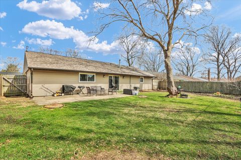 Tiny photo for 1515 S Curtiss Drive, Urbana, IL 61802 (MLS # 12591054)