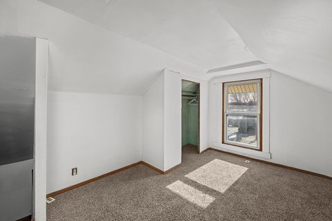 Tiny photo for 2025 S Bluff Boulevard, Clinton, IA 52732 (MLS # 12557503)