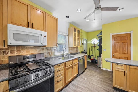 Tiny photo for 3819 N Kilpatrick Avenue, Chicago, IL 60641 (MLS # 12713628)