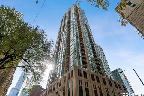 Photo of 21 E Huron Street #3301, Chicago, IL 60611 (MLS # 12378267)