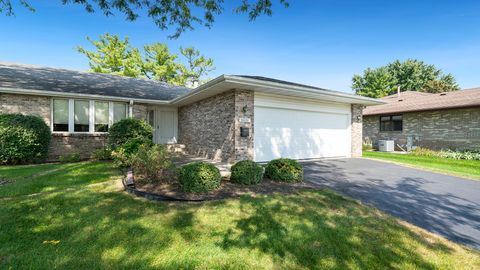 Tiny photo for 6636 Timberline Lane #2, Rockford, IL 61108 (MLS # 12491066)
