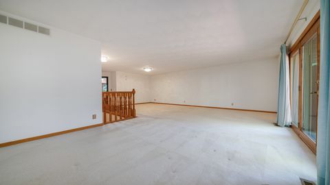 Tiny photo for 6636 Timberline Lane #2, Rockford, IL 61108 (MLS # 12491066)