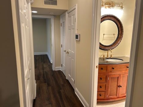 Tiny photo for 1 Oak Brook Club Drive #A105, Oak Brook, IL 60523 (MLS # 12581208)