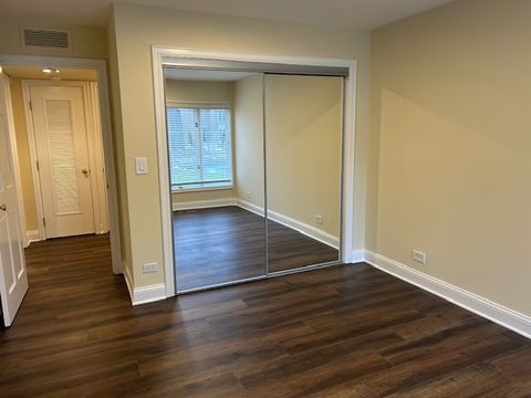 Tiny photo for 1 Oak Brook Club Drive #A105, Oak Brook, IL 60523 (MLS # 12581208)