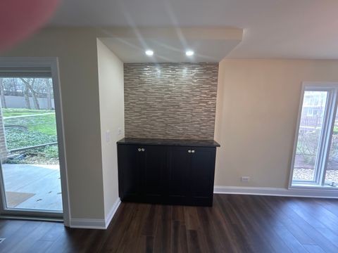 Tiny photo for 1 Oak Brook Club Drive #A105, Oak Brook, IL 60523 (MLS # 12581208)