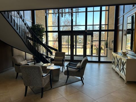 Tiny photo for 1 Oak Brook Club Drive #A105, Oak Brook, IL 60523 (MLS # 12581208)