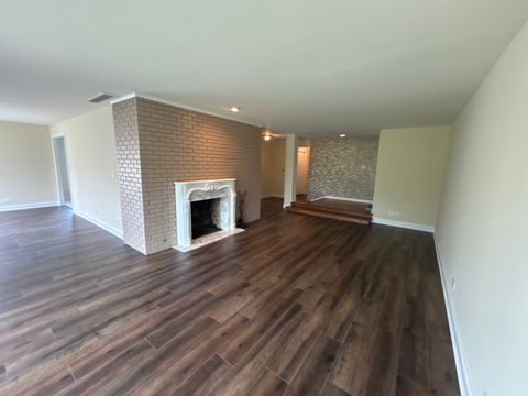 Tiny photo for 1 Oak Brook Club Drive #A105, Oak Brook, IL 60523 (MLS # 12581208)