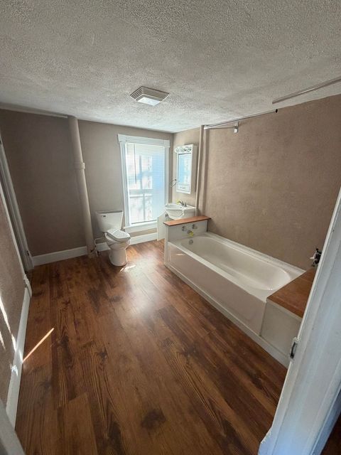 Tiny photo for 522 E Superior Street, Ottawa, IL 61350 (MLS # 12510925)