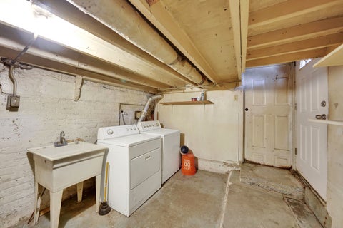 Tiny photo for 2238 S California Avenue, Chicago, IL 60608 (MLS # 12739947)
