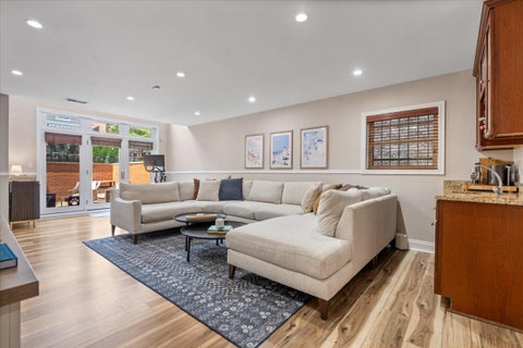 Tiny photo for 1517 N Bosworth Avenue #1, Chicago, IL 60642 (MLS # 12736242)