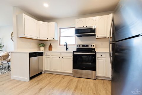 Tiny photo for 637 Kingston Drive, Romeoville, IL 60446 (MLS # 12487412)