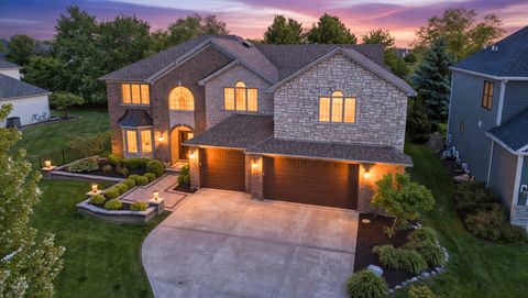 Photo of 3508 Redwing Court, Naperville, IL 60564 (MLS # 12644194)