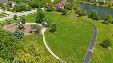 Tiny photo for 3508 Redwing Court, Naperville, IL 60564 (MLS # 12644194)