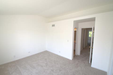 Tiny photo for 5564 Elizabeth Place, Rolling Meadows, IL 60008 (MLS # 12662688)