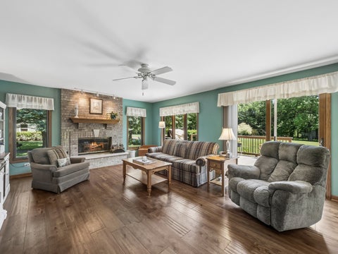 Tiny photo for 8814 Galleria Court, Spring Grove, IL 60081 (MLS # 12657026)