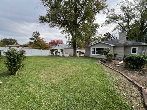 Tiny photo for 308 NORTON Avenue, Lombard, IL 60148 (MLS # 12533905)